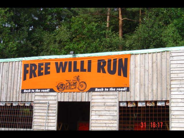 FW_FreeWillyRun.jpg